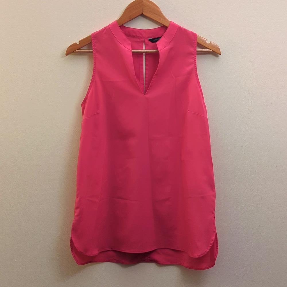 Banana Republic Women's Sleeveless Blouse